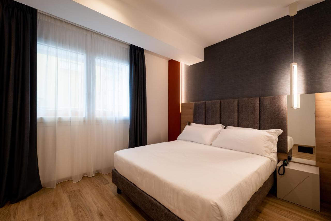 Hotel Sporting Riccione Exteriör bild