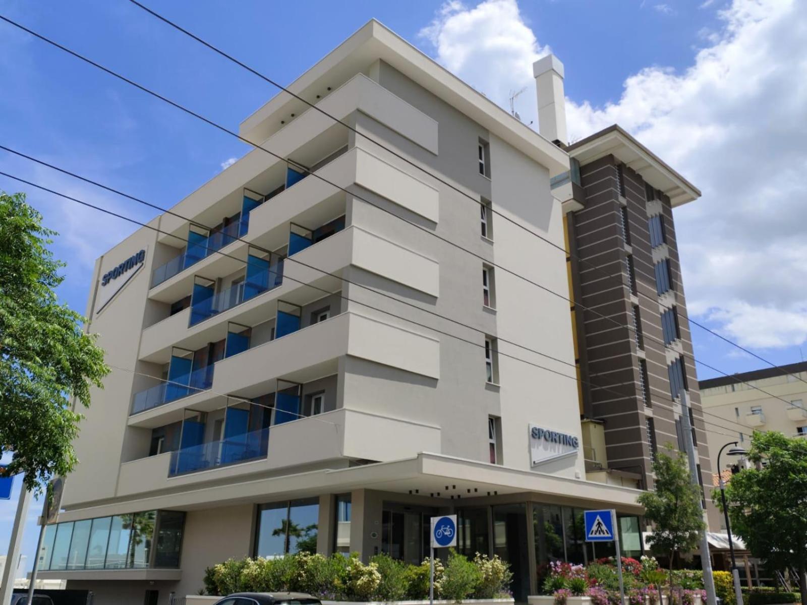 Hotel Sporting Riccione Exteriör bild